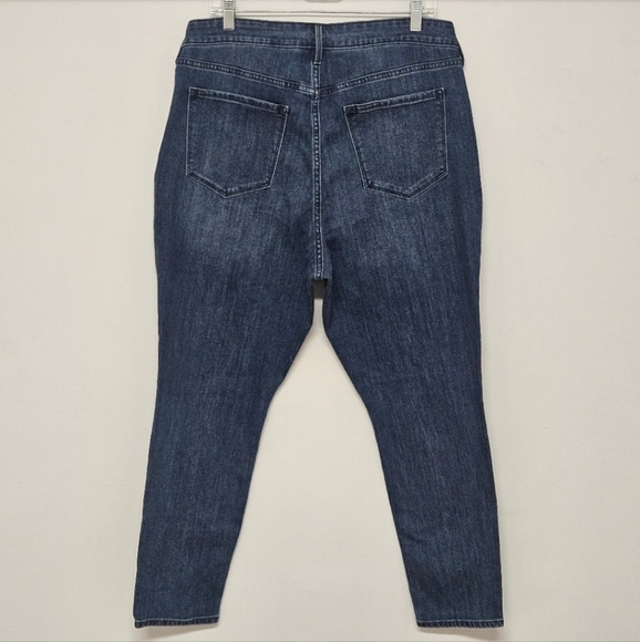 70 NWT OLD NAVY HIGH RISE WOW SUPER SKINNY JEANS WOMEN'S PLUS SIZE 16 - Picture 4 of 9